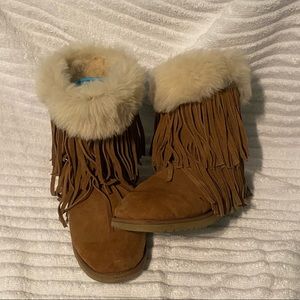 Koolaburra Fringed Boots 6